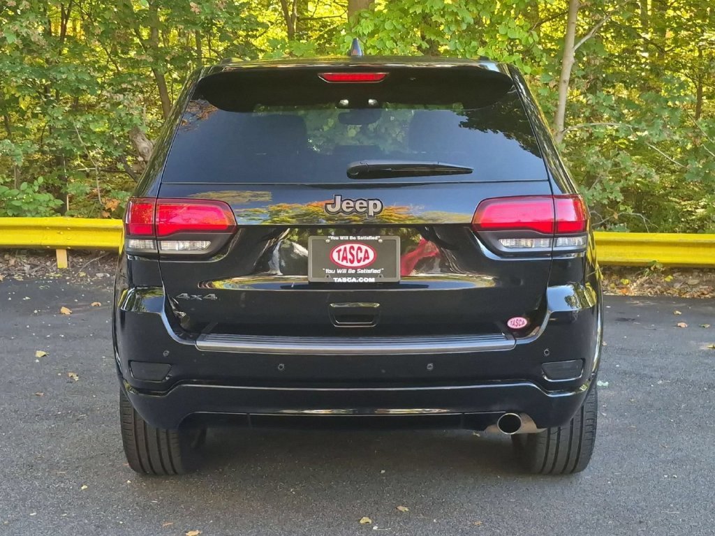 Used 2021 Black Jeep Limited image 8