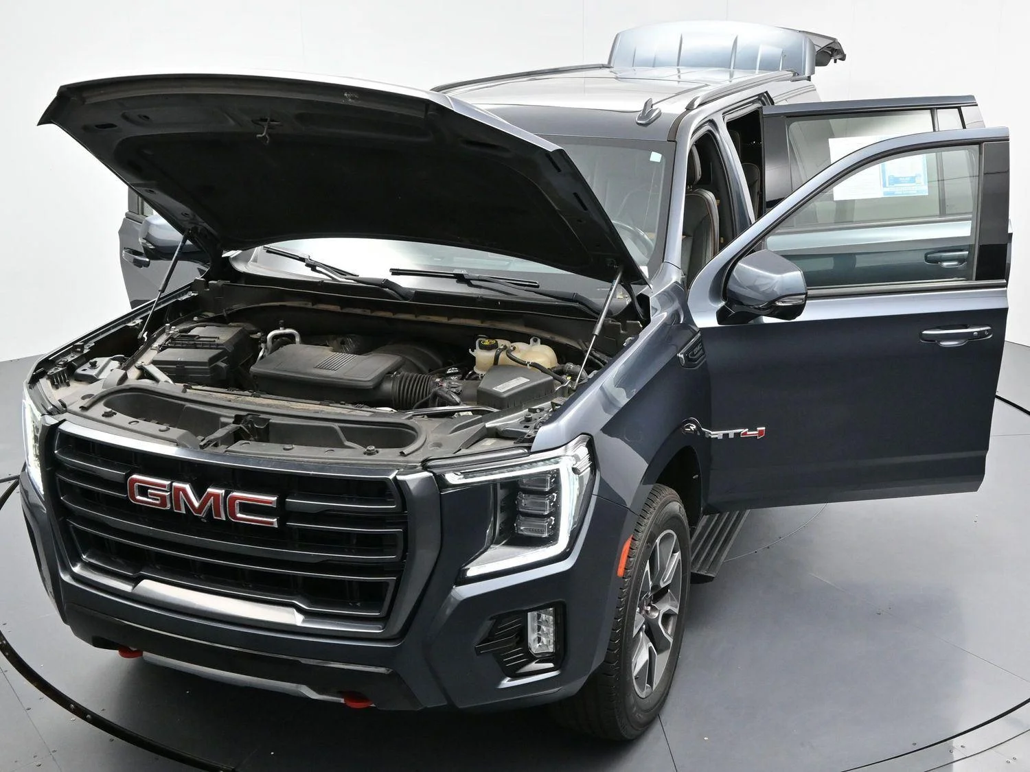 Used 2021 Dark Sky Metallic GMC AT4 image 53
