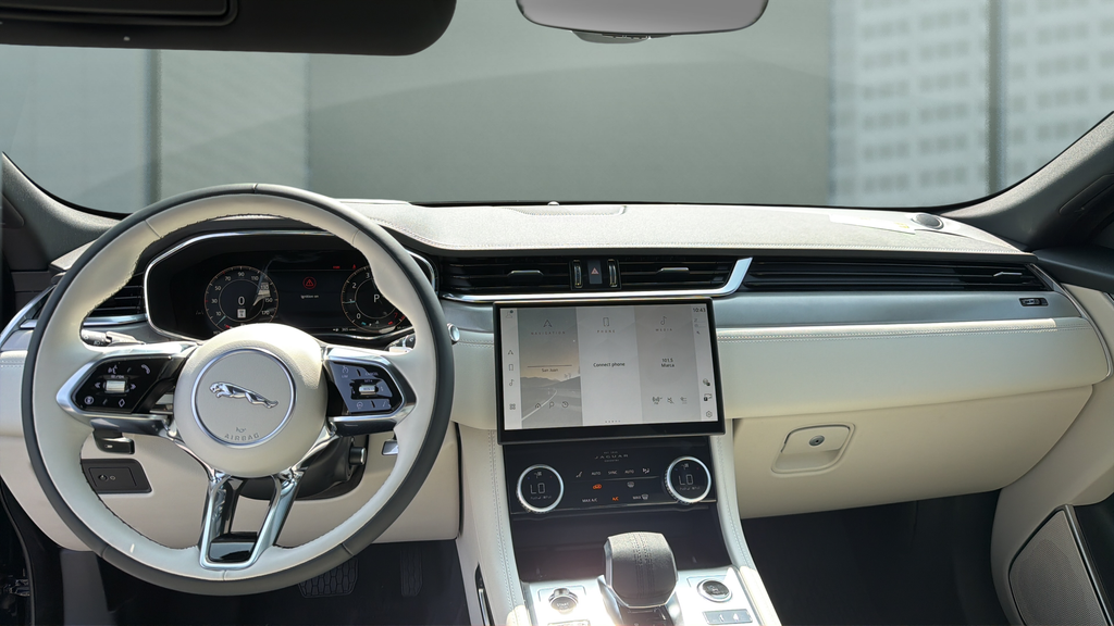 2026 Jaguar F-Pace R-Dynamic S - Photo 19