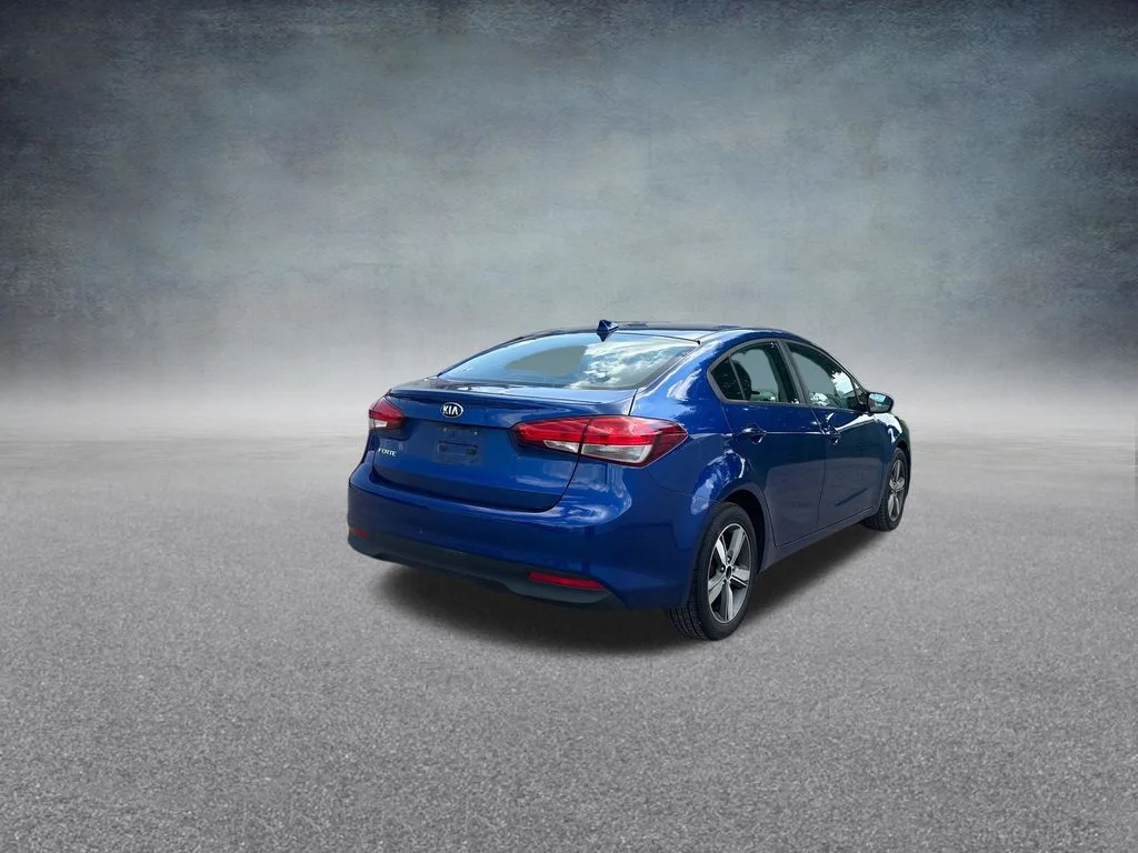 Used 2018 Blue Kia LX image 5