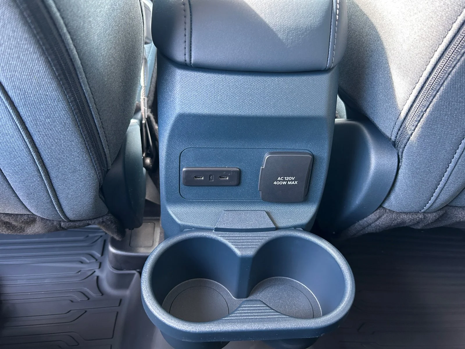 New 2026 Space White Metallic Ford XLT image 18