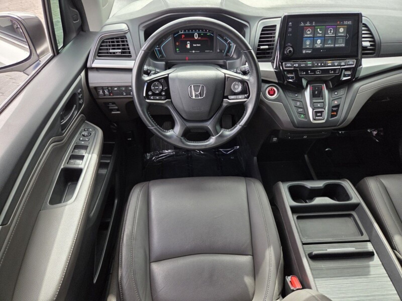 Used 2018 PEARL WHITE Honda Touring image 17