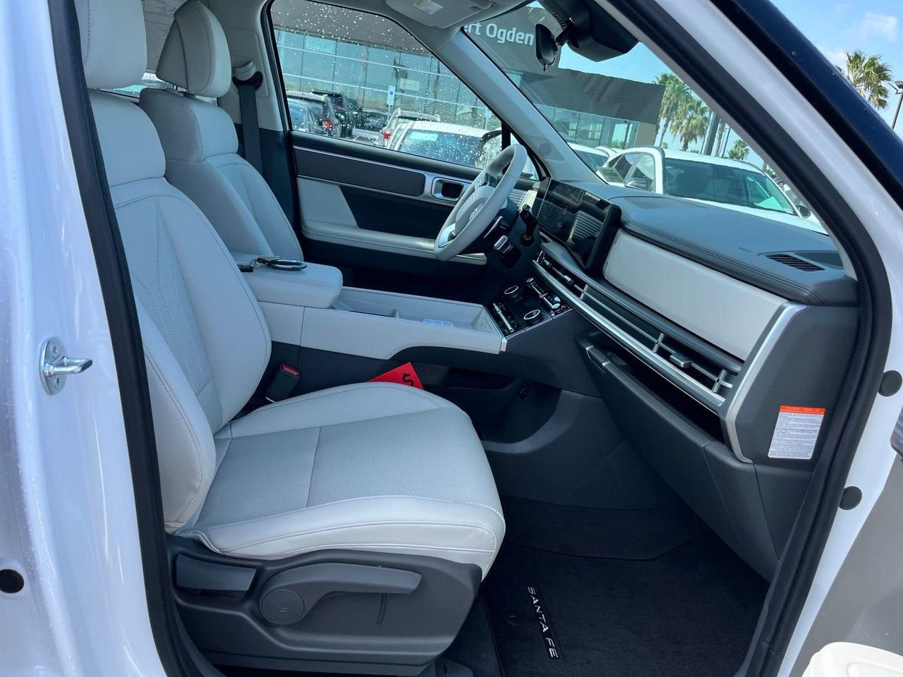 New 2027 White Hyundai SEL image 22