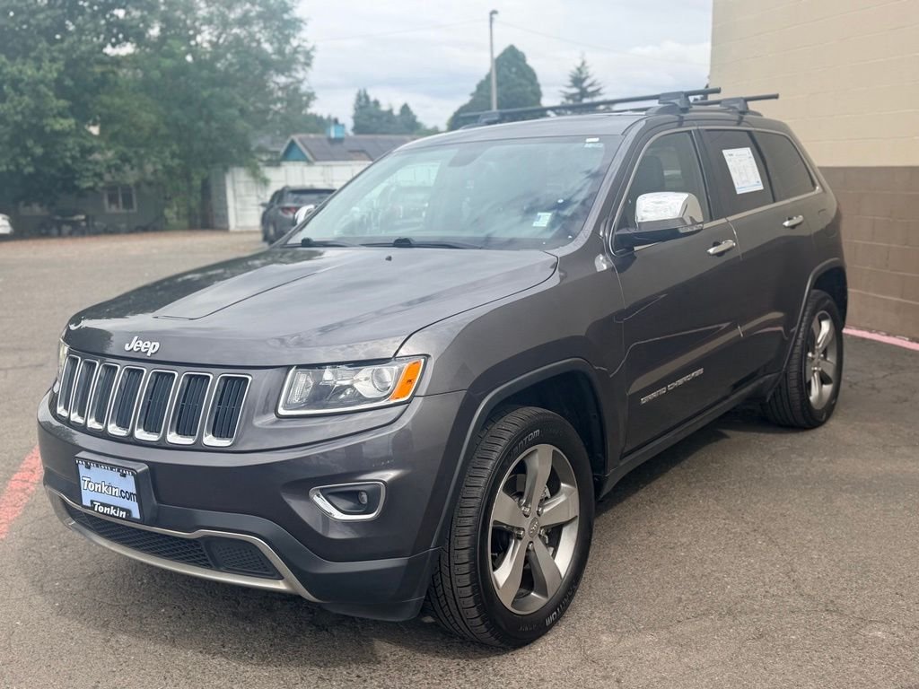 Used 2015 Gray Jeep Limited image 13