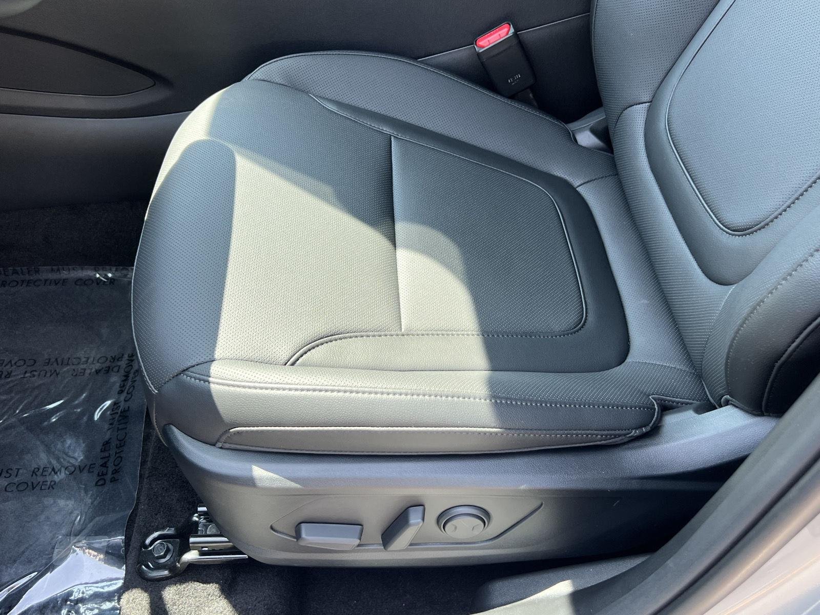 New 2026 Shimmering Silver Hyundai SEL Plus image 29