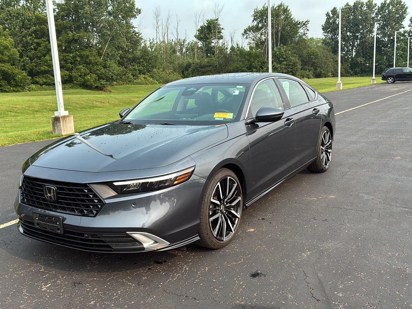 Certified Used 2024 Meteorite Gray Metallic Honda Touring image 15
