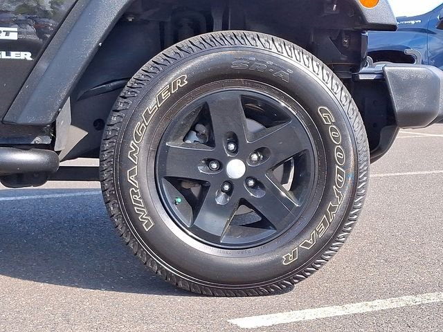 Used 2017 Black Jeep Sport image 35