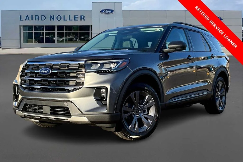 2026 Ford Explorer Active 4WD's photo