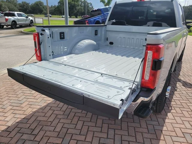 New 2026 Avalanche Ford Lariat image 11