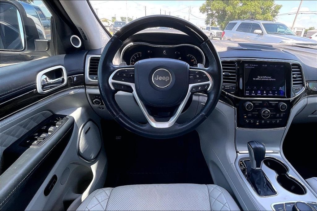Certified Used 2019 Bright White Clearcoat Jeep Summit image 8