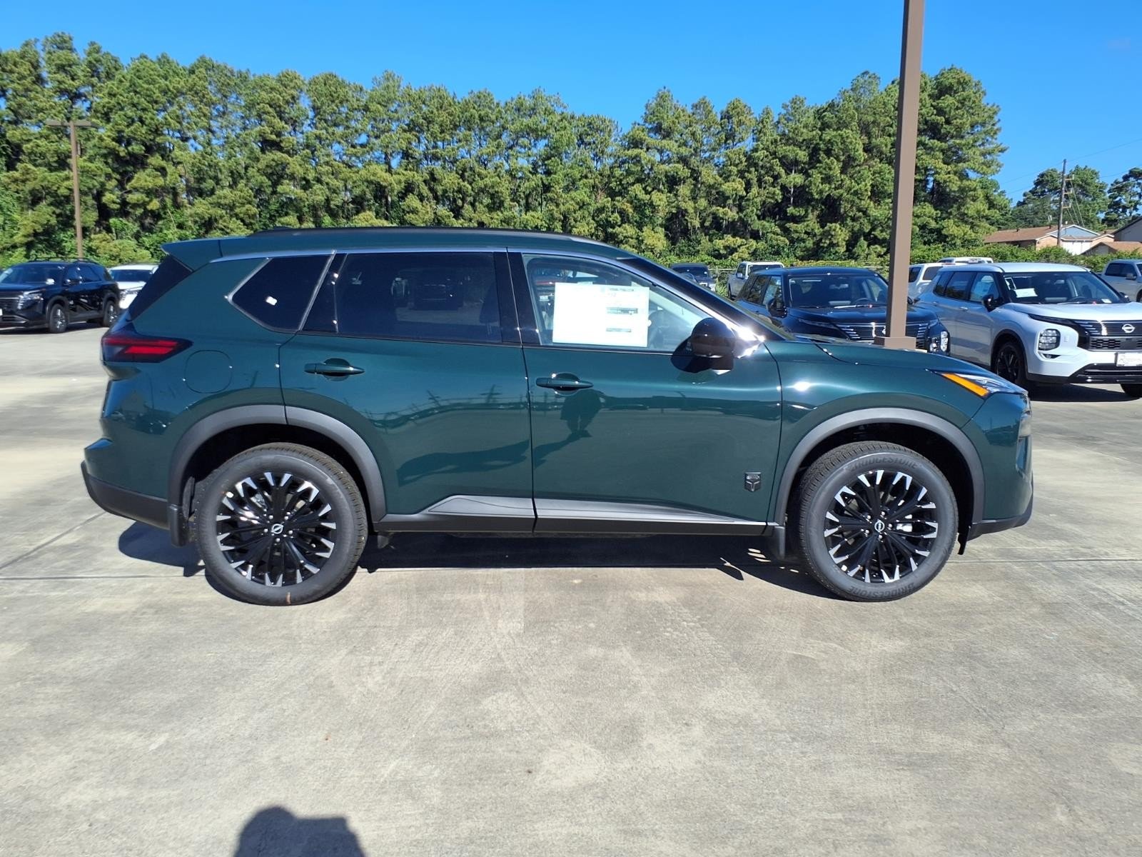 2026 Nissan Rogue photo 9 of 26