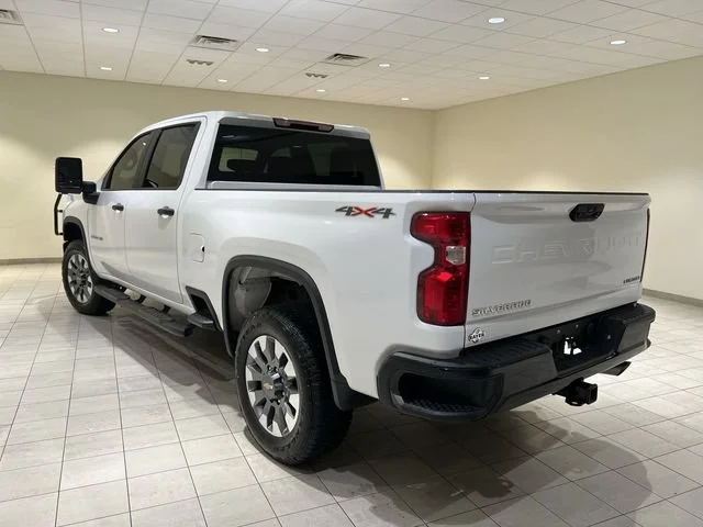 2025 Chevrolet Silverado 2500HD Custom - Photo 3