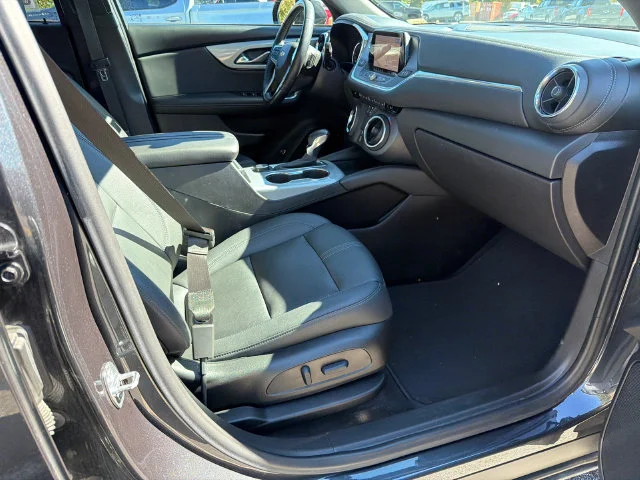 Used 2022 IRON GRAY METALLIC Chevrolet LT image 13