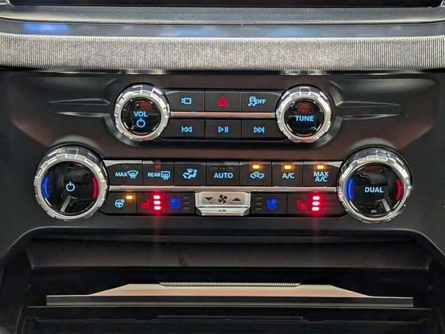 New 2026 Carbonized Gray Metallic Ford F-350® Platinum® image 46