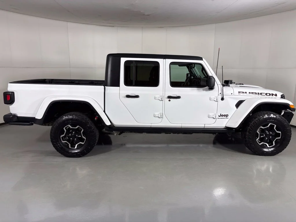 Used 2022 White Jeep Rubicon image 9