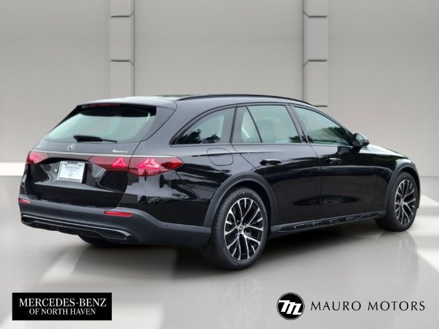 New 2027 Black Mercedes-Benz E 450 image 5