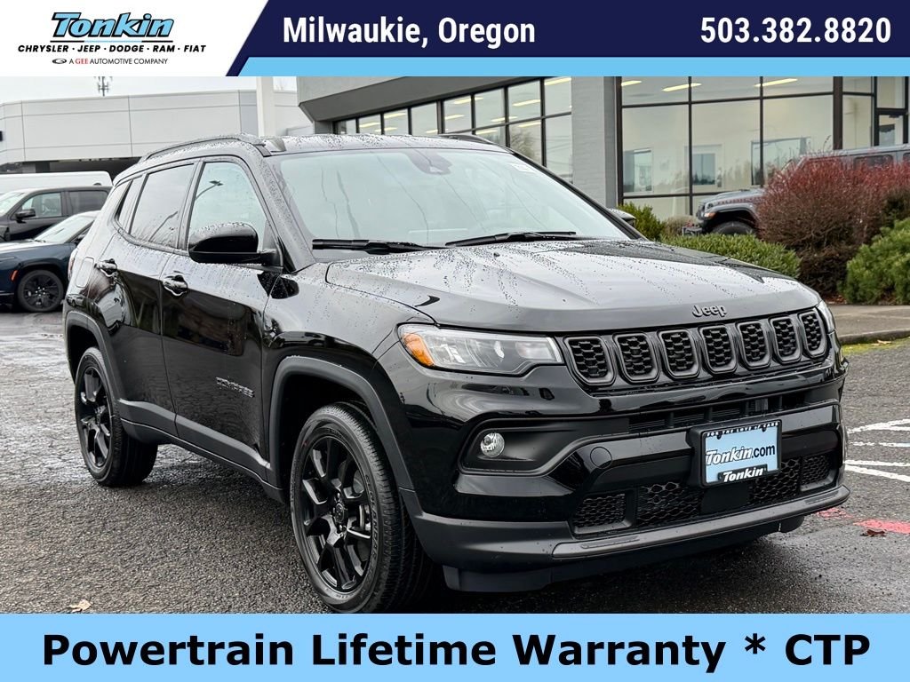 New 2026 Diamond Black Crystal Pearl-Coat Exterior Paint Jeep Latitude image 1
