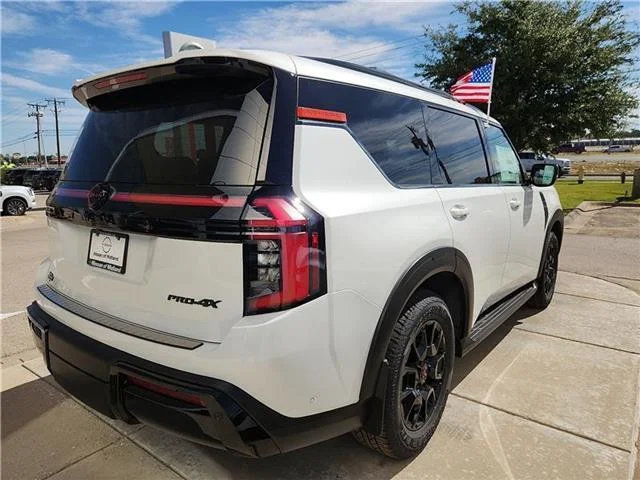 New 2026 QAC Aspen Whit Nissan PRO-4X 4x4 image 3