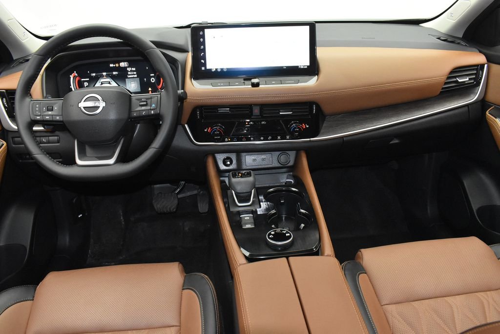Certified Used 2026 Black Nissan Platinum image 29
