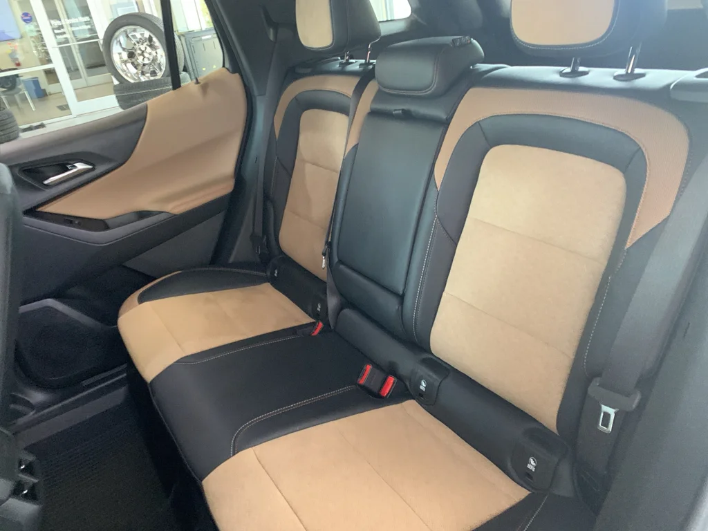 2027 Chevrolet Equinox ACTIV - Photo 15
