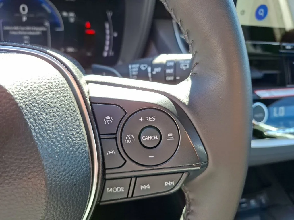 Used 2026 Beige Toyota Hybrid SE image 19
