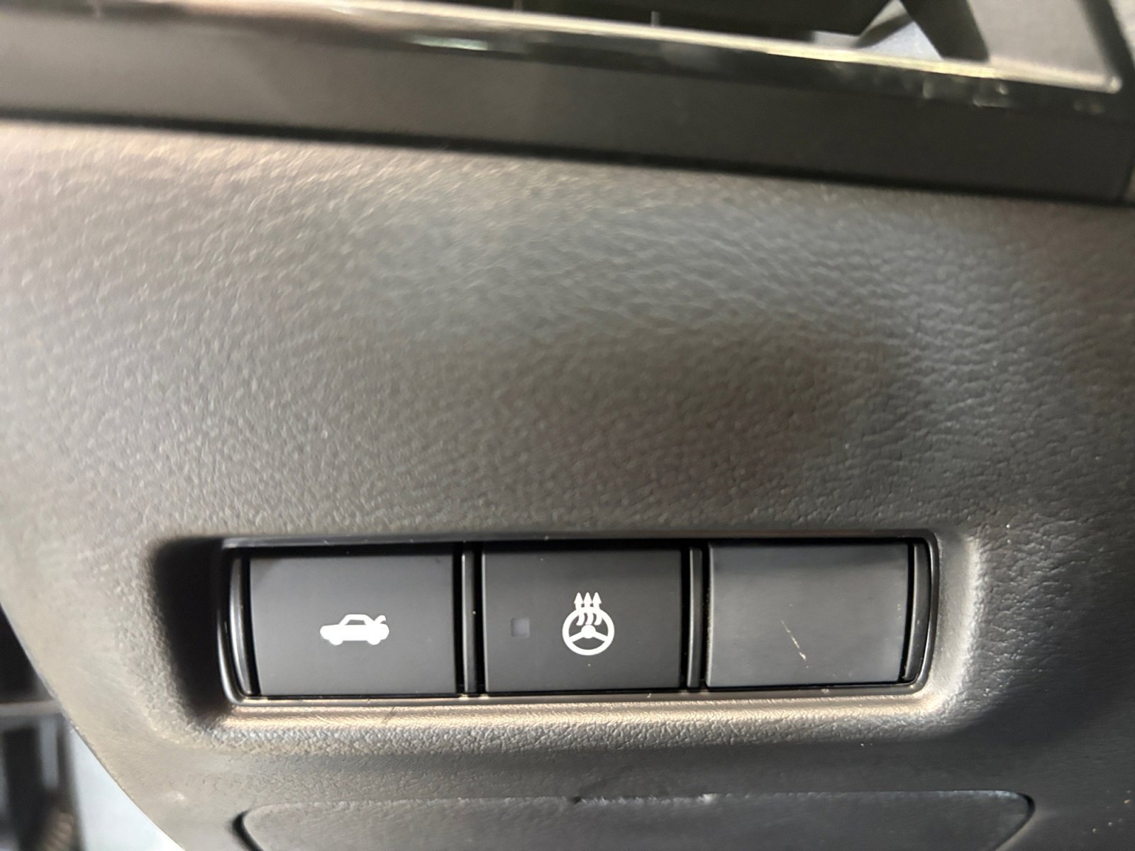 2026 Nissan Sentra SR - Photo 28