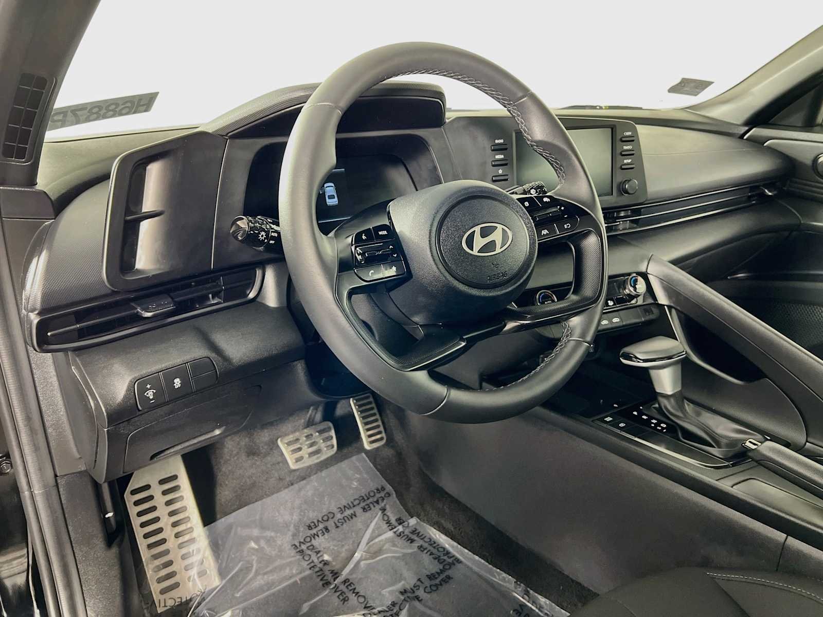 Used 2026 Abyss Black Hyundai SEL Sport image 9