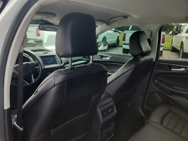 Certified Used 2020 White Ford SEL image 13