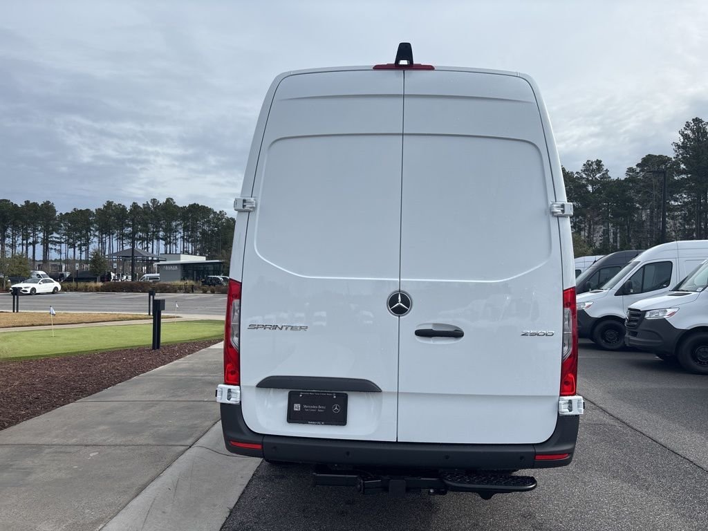 New 2026 White Mercedes-Benz Cargo 170 WB image 4