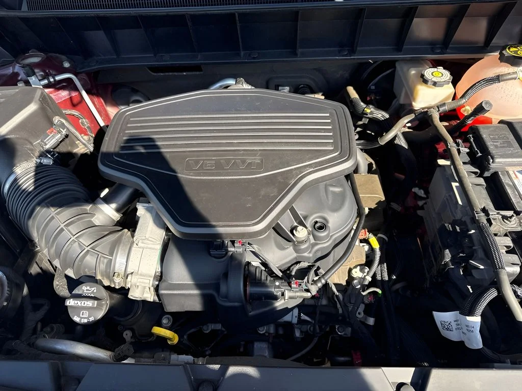 Used 2017 Red GMC SLT-1 image 9