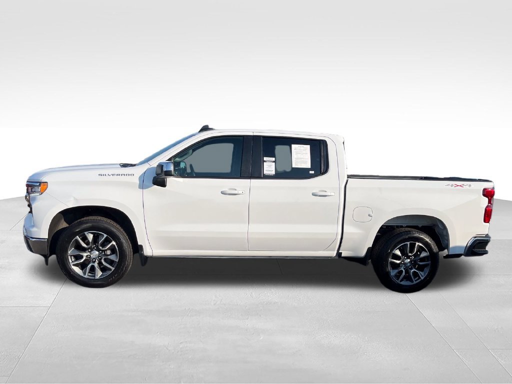 Used 2024 White Chevrolet LT image 2