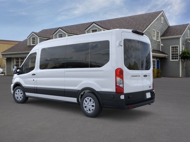 New 2026 Oxford White Ford XLT image 4