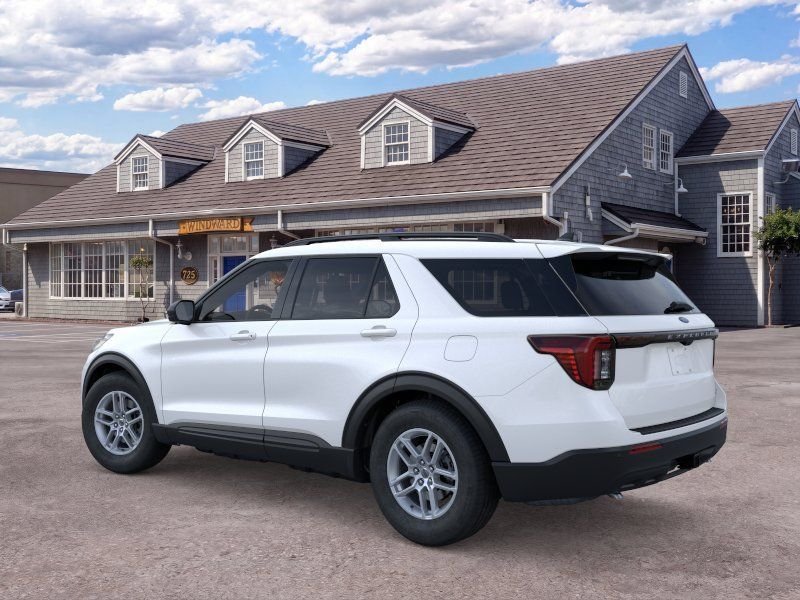 Used 2026 Star White Metallic Tri-Coat Ford Active image 4