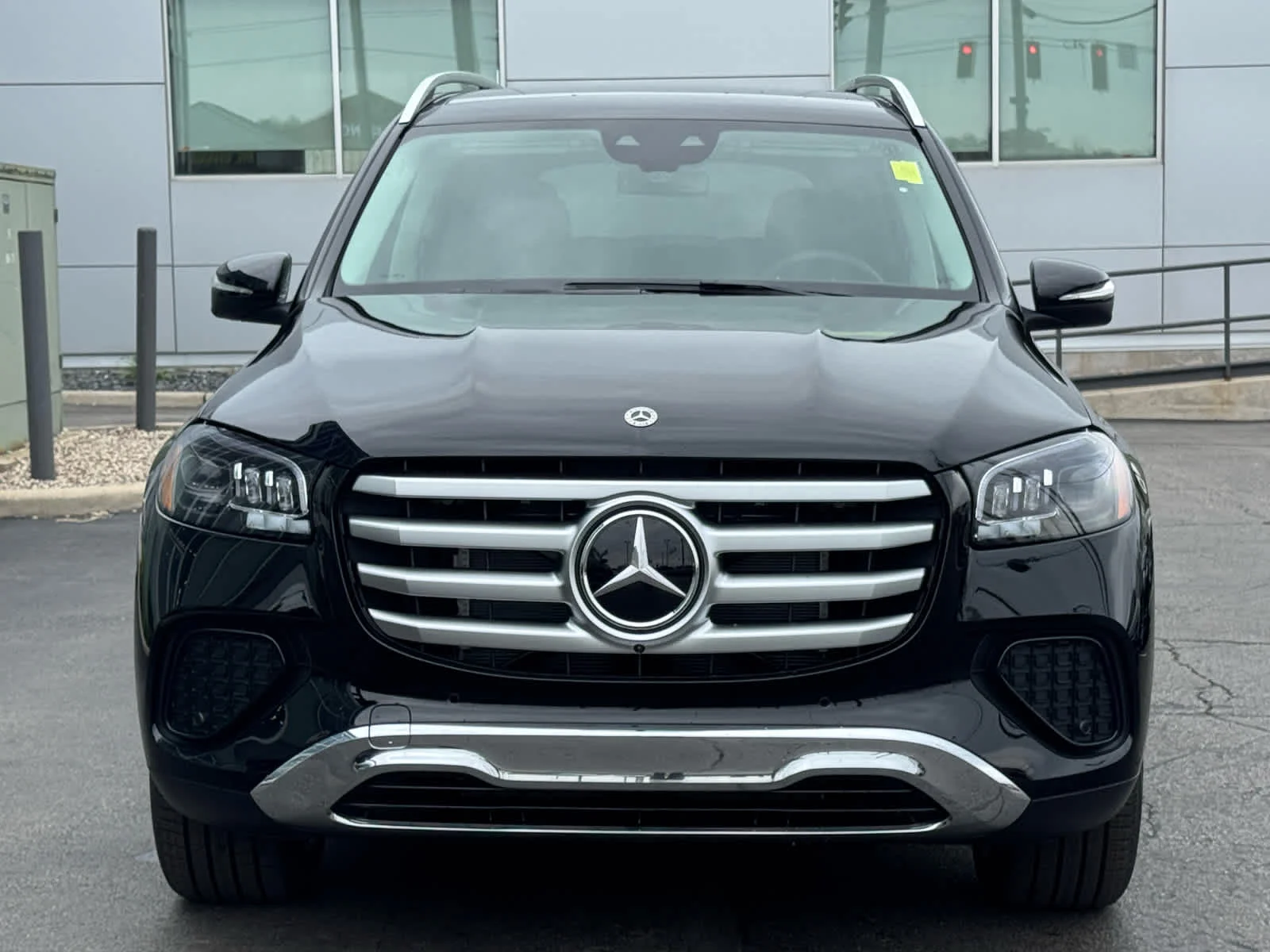 New 2026 Obsidian Black Metallic Mercedes-Benz GLS 450 image 3