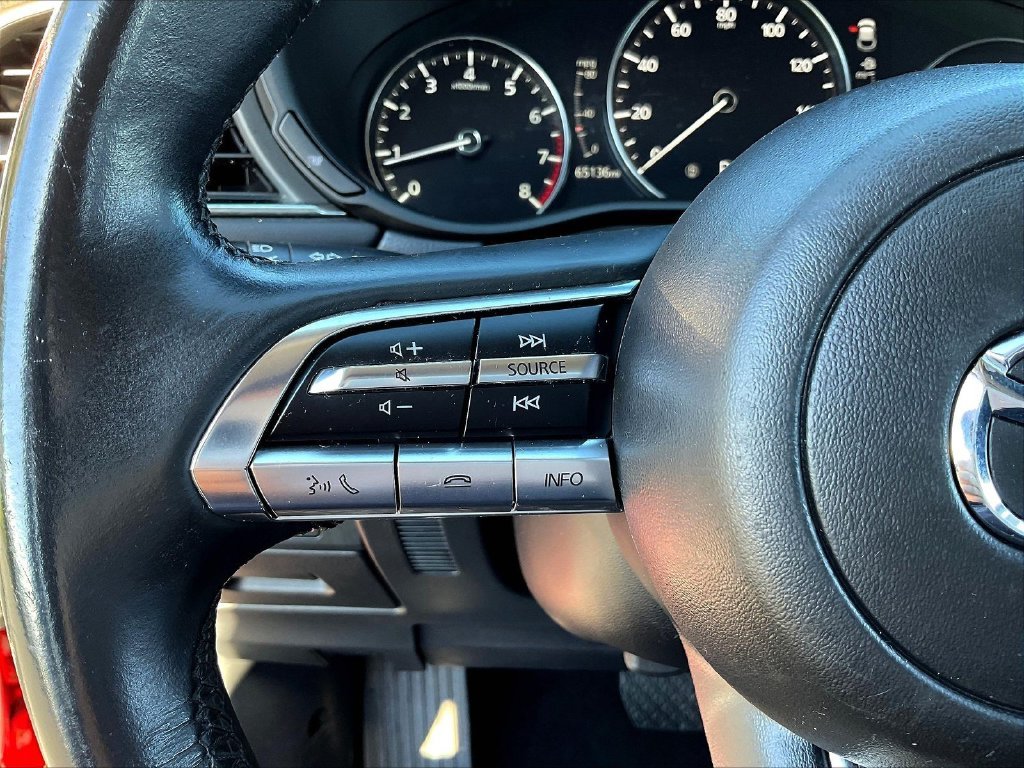 Used 2020 Red Mazda Preferred image 11