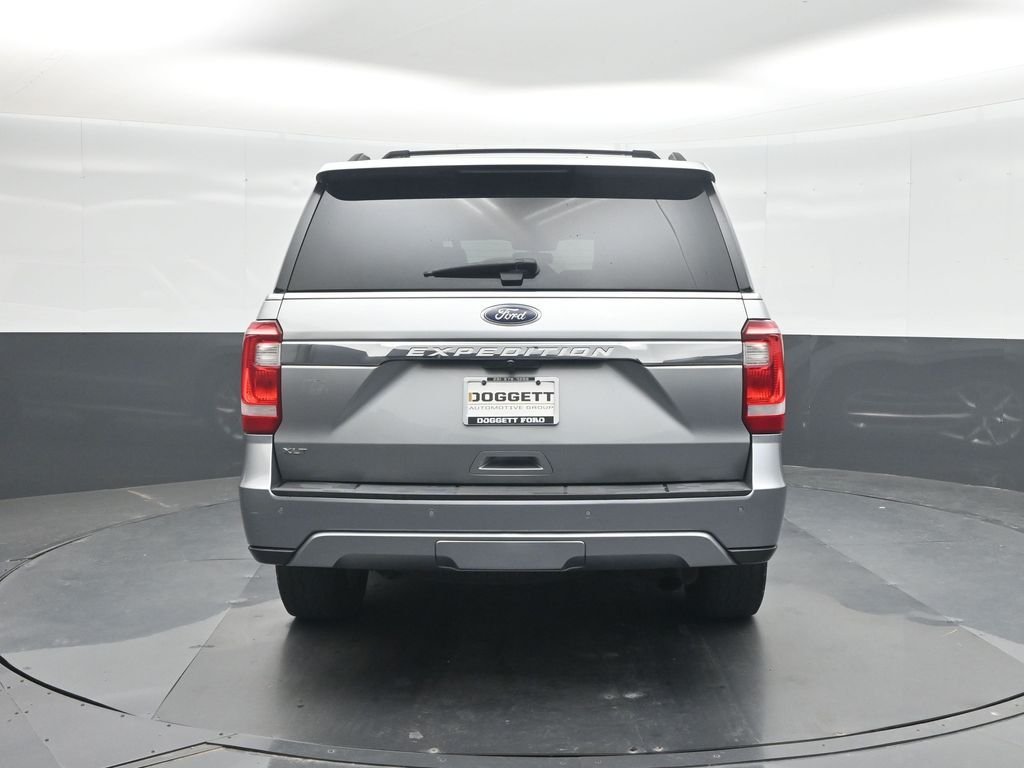 Used 2021 Silver Ford XLT image 17