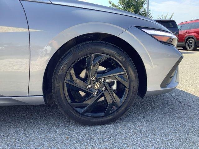 New 2026 Fluid Metal Hyundai SEL Sport image 35