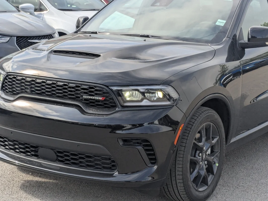 New 2026 Black Dodge GT HEMI V8 Plus - - AWD - Blacktop Package - 5.7L HEMI V8 - Adaptive Cruise Control & More! image 10