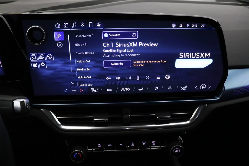 2024 Chevrolet Equinox EV LT - Photo 25