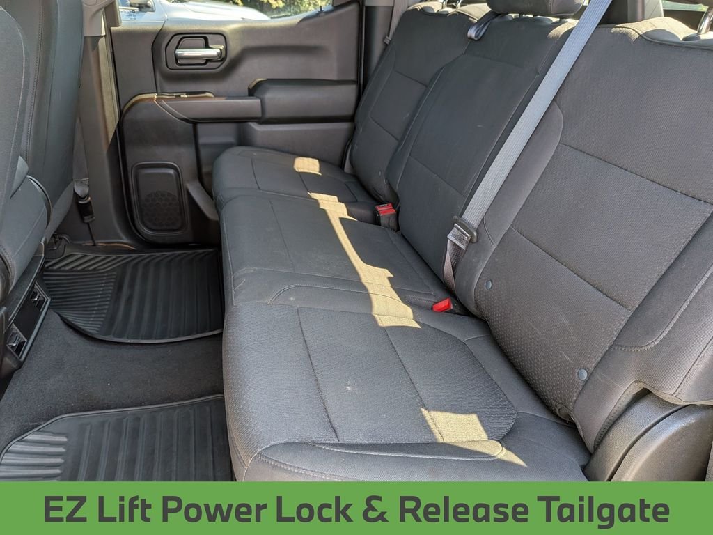 Used 2020 White Chevrolet Custom image 25