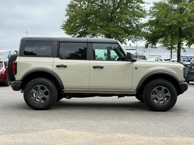 New 2025 Desert Sand Ford Big Bend image 8