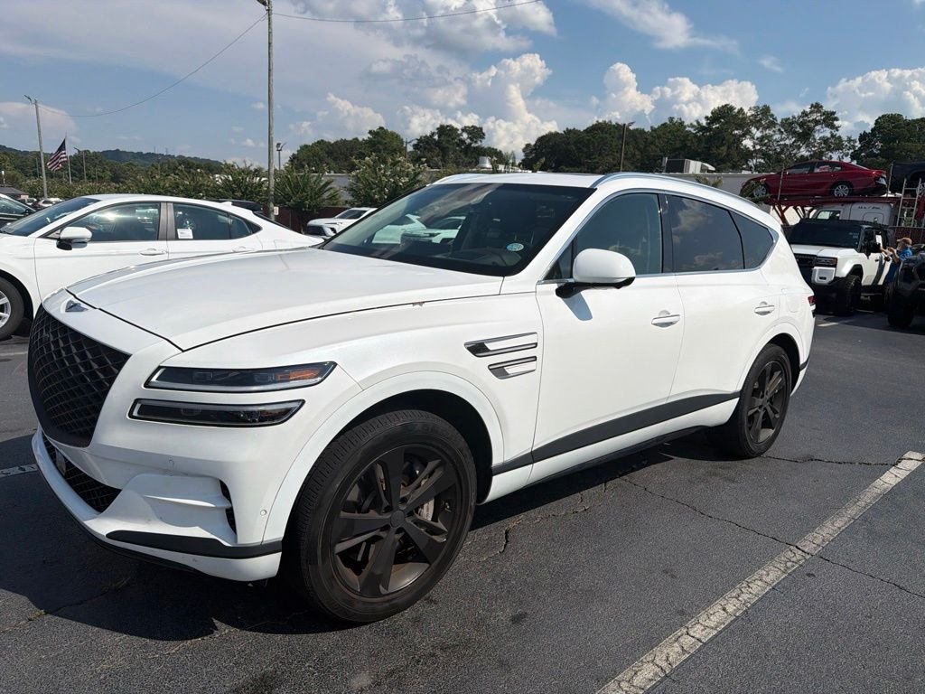 Used 2021 White Genesis 3.5T image 1