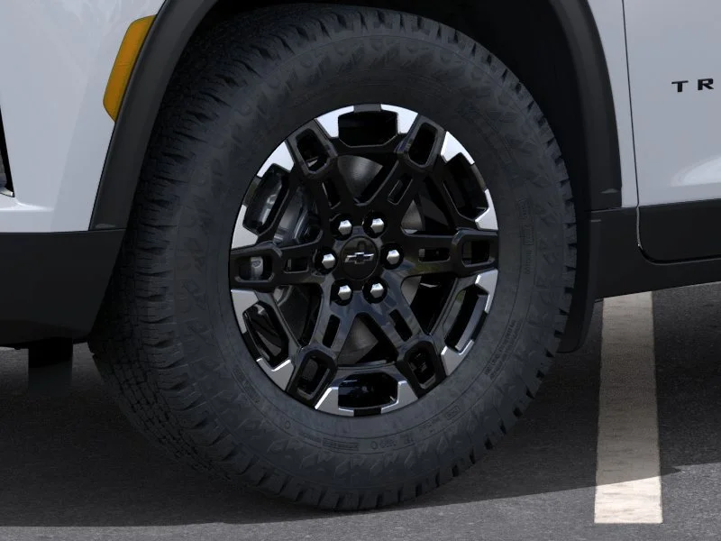 New 2027 Polar White Tricoat Chevrolet Z71 image 9