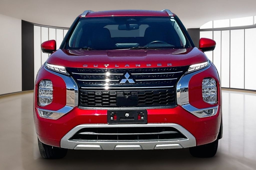 Used 2024 Red Mitsubishi SEL image 3