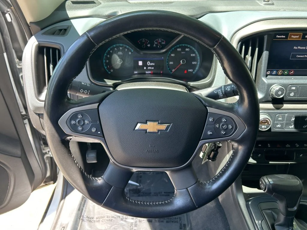 Used 2020 White Chevrolet Z71 image 20