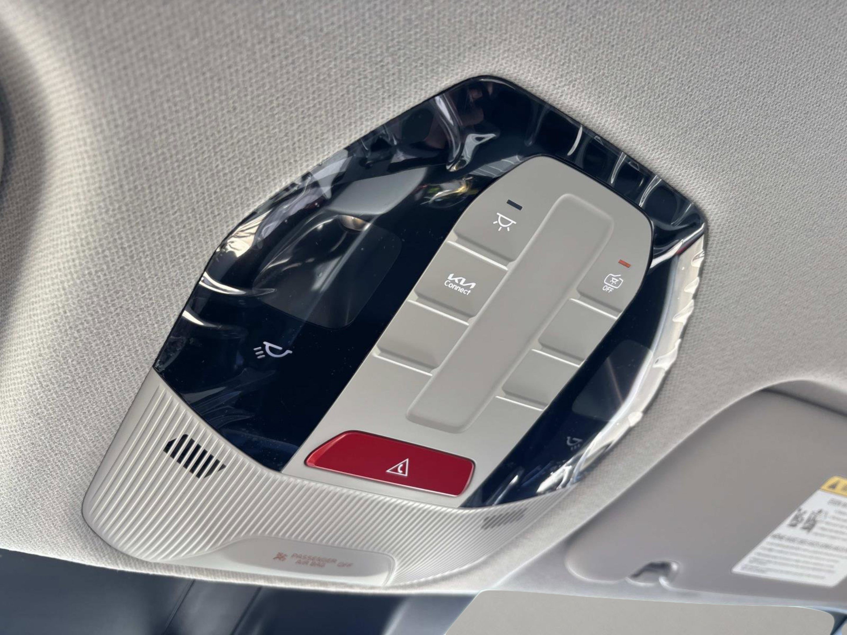 2025 Kia K4 EX - Photo 30