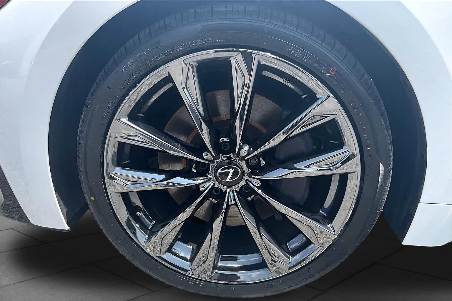 Used 2023 Ultra White Lexus F SPORT image 11