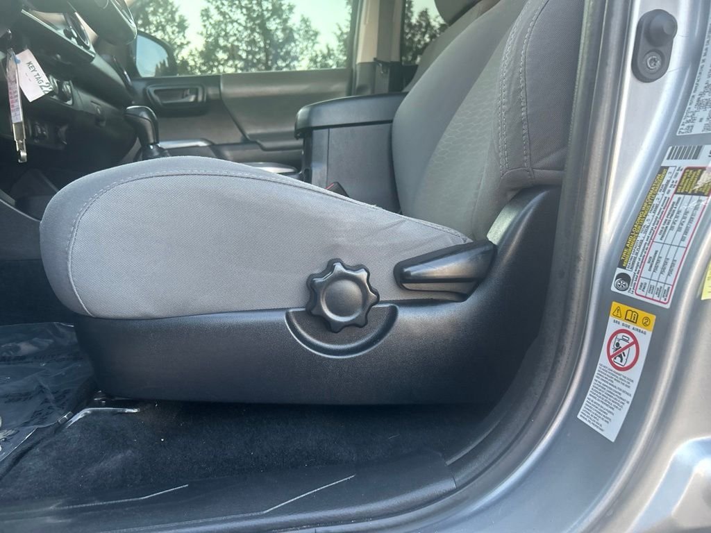 Used 2018 Silver Sky Metallic Toyota SR5 image 14