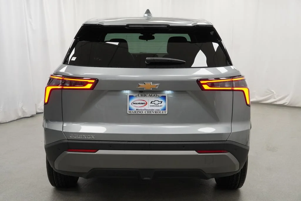 2027 Chevrolet Equinox LT - Photo 35