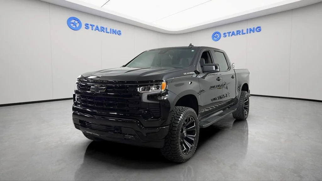 Used 2025 Black Chevrolet RST image 16